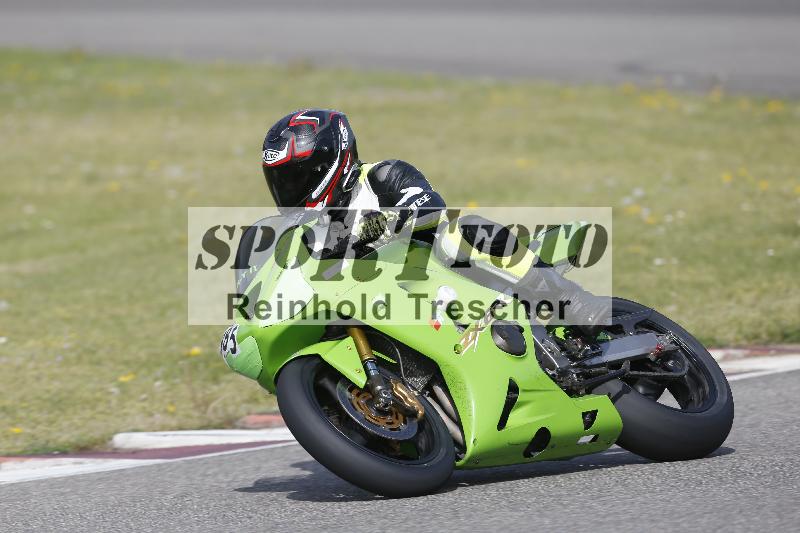 /08 17.04.2026  TZ Motorsport ADR/Gruppe gelb/385